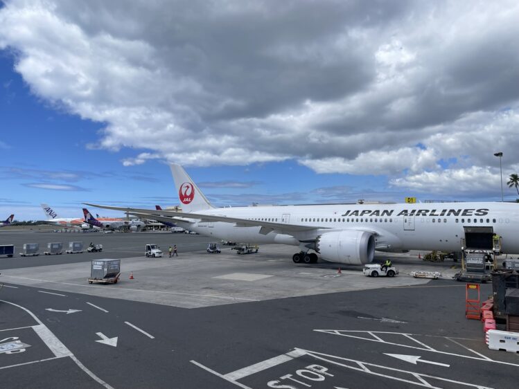 ホノルル空港 出発ホール 日本へ帰国前